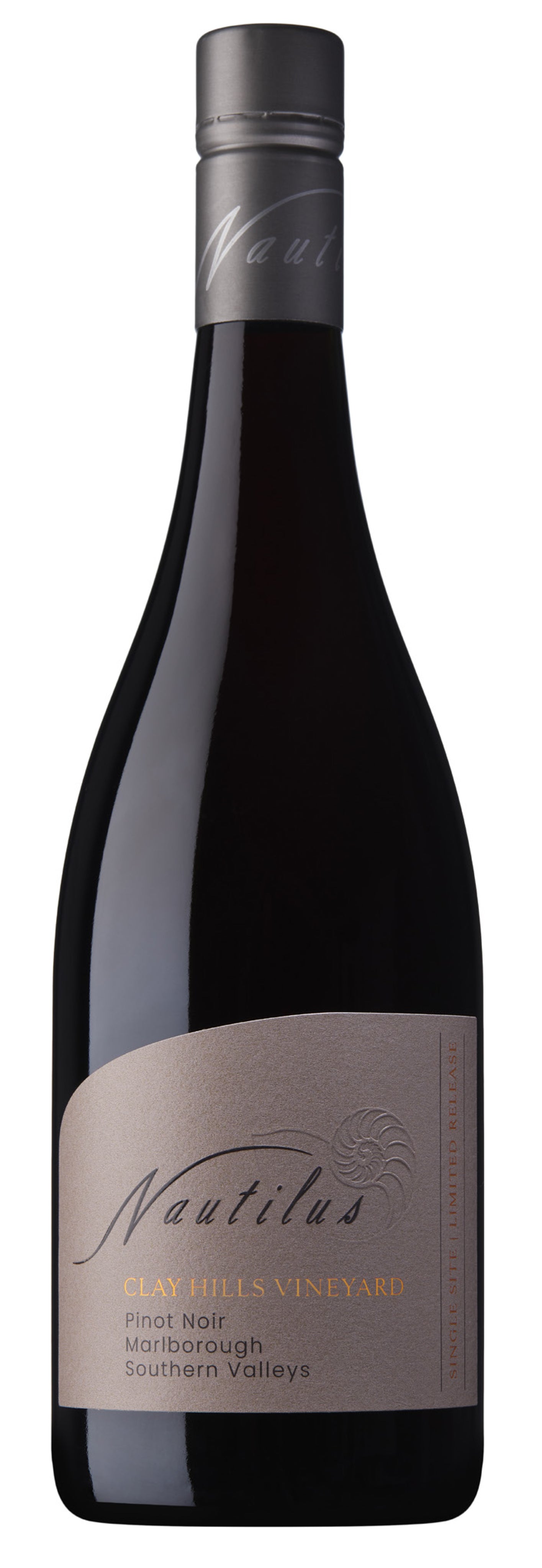 Nautilus Clay Hills Pinot Noir 2019 Front Bottle Shot