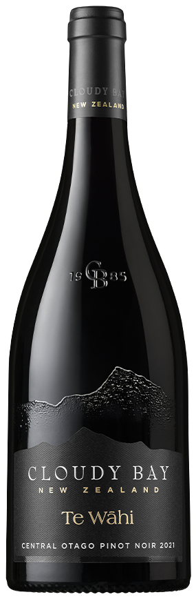 Cloudy Bay Te Wahi Pinot Noir 2021 Front Bottle Shot
