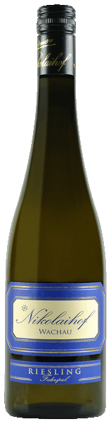 Nikolaihof Federspiel Riesling 2022  Front Bottle Shot