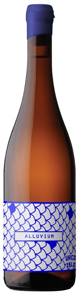 Unico Zelo Alluvium Fiano 2021  Front Bottle Shot