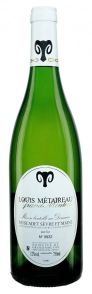 Louis Metaireau Grand Mouton Muscadet Sur Lie 2022  Front Bottle Shot