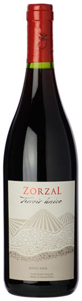Zorzal Terroir Unico Pinot Noir 2023  Front Bottle Shot