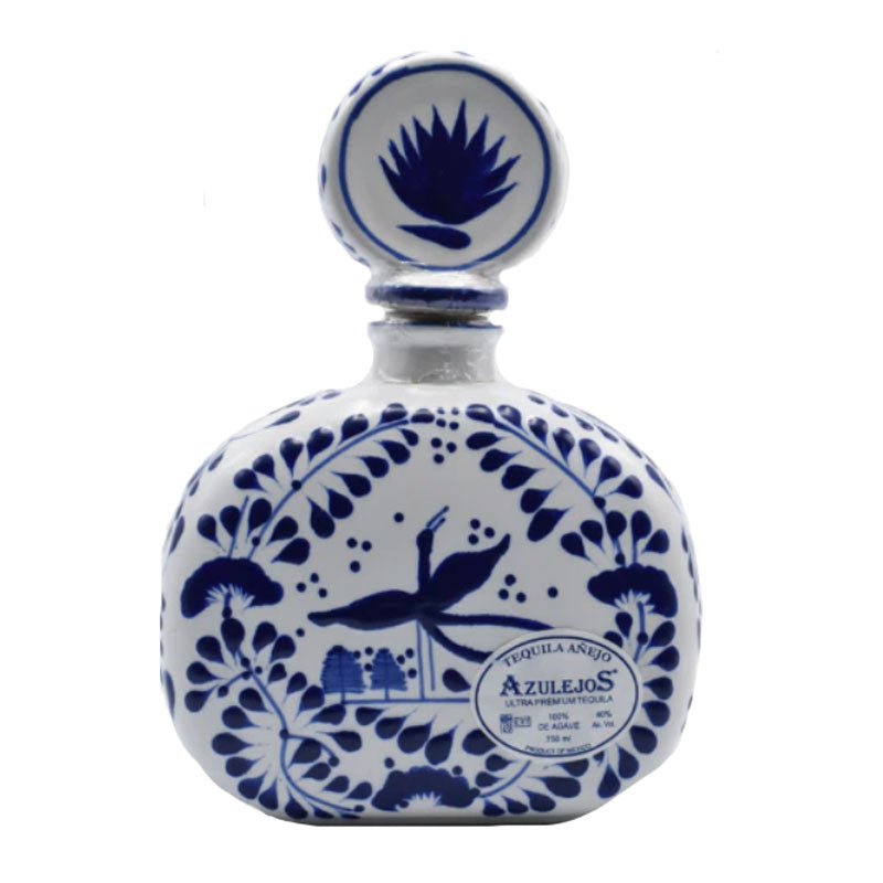 Los Azulejos Talavera Anejo Tequila 750ml