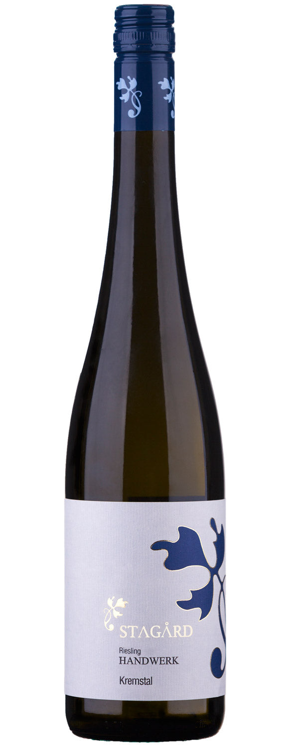 Lesehof Stagard Handwerk Riesling 2022  Front Bottle Shot
