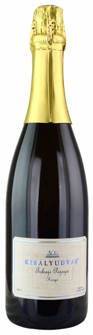 Kiralyudvar Pezsgo Henye Sparkling 2021  Front Bottle Shot