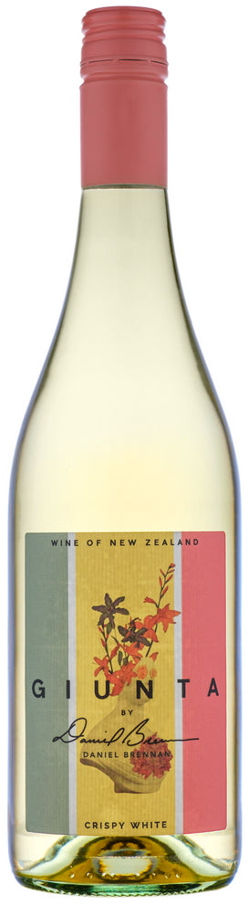 Giunta Crispy White 2021  Front Bottle Shot