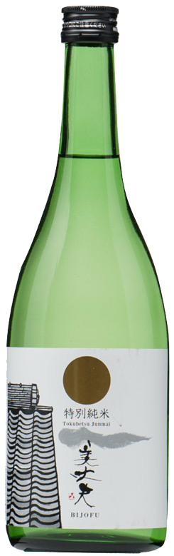 Bijofu The Gentleman Tokubetsu Junmai Sake (720ML)  Front Bottle Shot