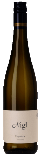 Nigl Urgestein Riesling 2020  Front Bottle Shot