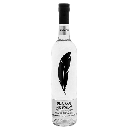 Pluma Negra Espadin 750ml