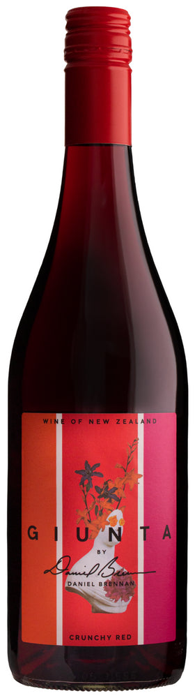 Giunta Organic Crunchy Red 2022  Front Bottle Shot