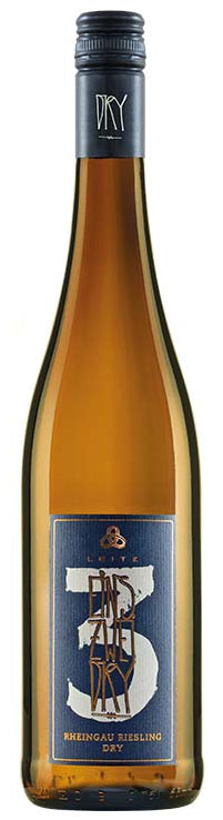 Josef Leitz Eins Zwei Dry Rheingau Riesling 2023  Front Bottle Shot