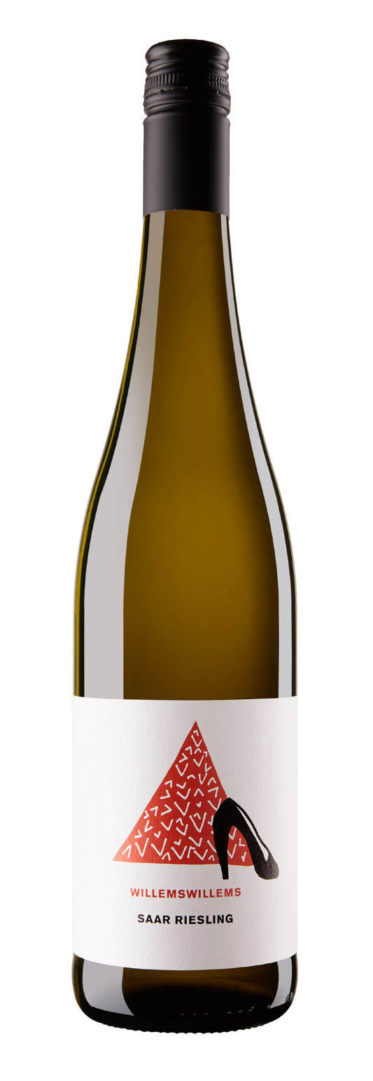 Willems-Willems Saar Riesling Feinherb 2022  Front Bottle Shot