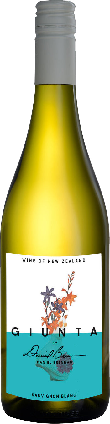 Giunta Sauvignon Blanc 2022  Front Bottle Shot