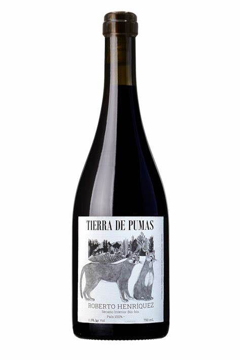 Roberto Henriquez Tierra de Pumas 2020  Front Bottle Shot